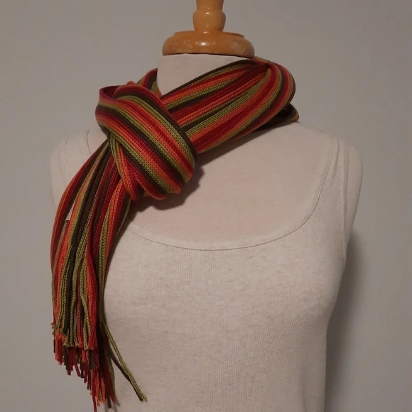 Life is Good Womens Multifunctional Scarf Wrap Knit - Picture 9 of 12